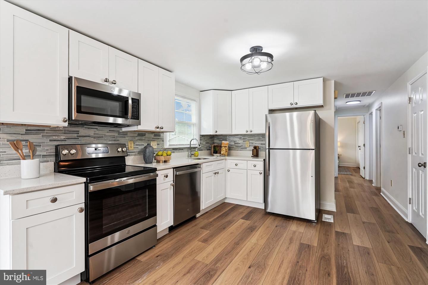 4730 19TH ST N, ARLINGTON, Virginia 22207, 5 Bedrooms Bedrooms, ,3 BathroomsBathrooms,Residential,For sale,4730 19TH ST N,VAAR2062292 MLS # VAAR2062292