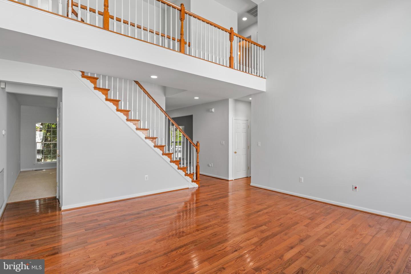 300 N OLD DOMINION LN, PURCELLVILLE, Virginia 20132, 6 Bedrooms Bedrooms, ,4 BathroomsBathrooms,Residential,For sale,300 N OLD DOMINION LN,VALO2104588 MLS # VALO2104588