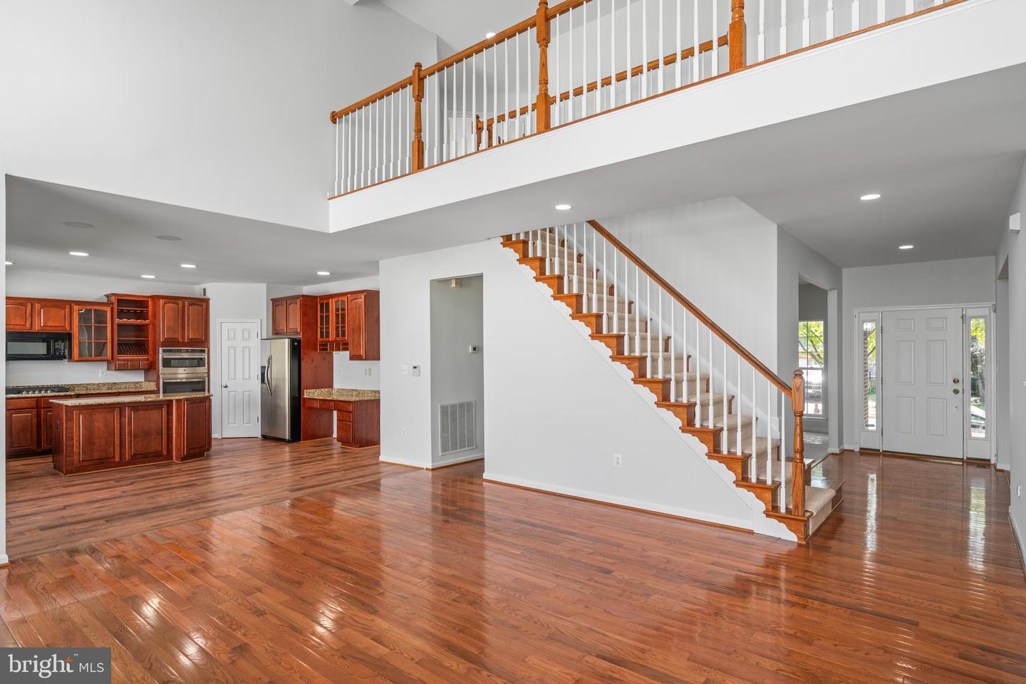 300 N OLD DOMINION LN, PURCELLVILLE, Virginia 20132, 6 Bedrooms Bedrooms, ,4 BathroomsBathrooms,Residential,For sale,300 N OLD DOMINION LN,VALO2104588 MLS # VALO2104588