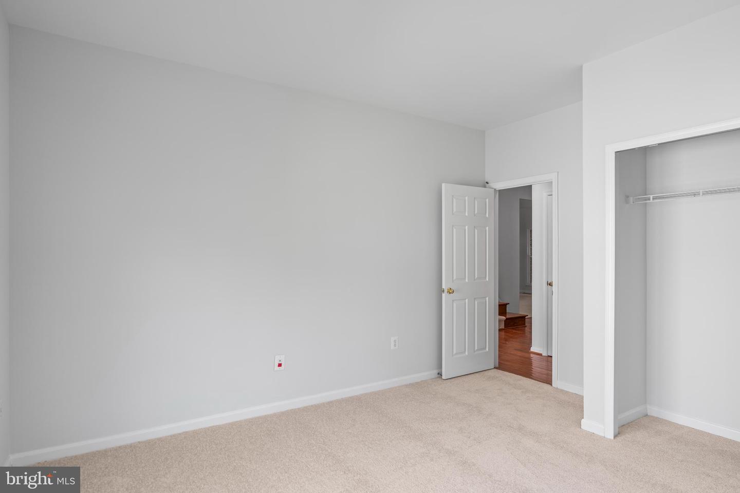 300 N OLD DOMINION LN, PURCELLVILLE, Virginia 20132, 6 Bedrooms Bedrooms, ,4 BathroomsBathrooms,Residential,For sale,300 N OLD DOMINION LN,VALO2104588 MLS # VALO2104588
