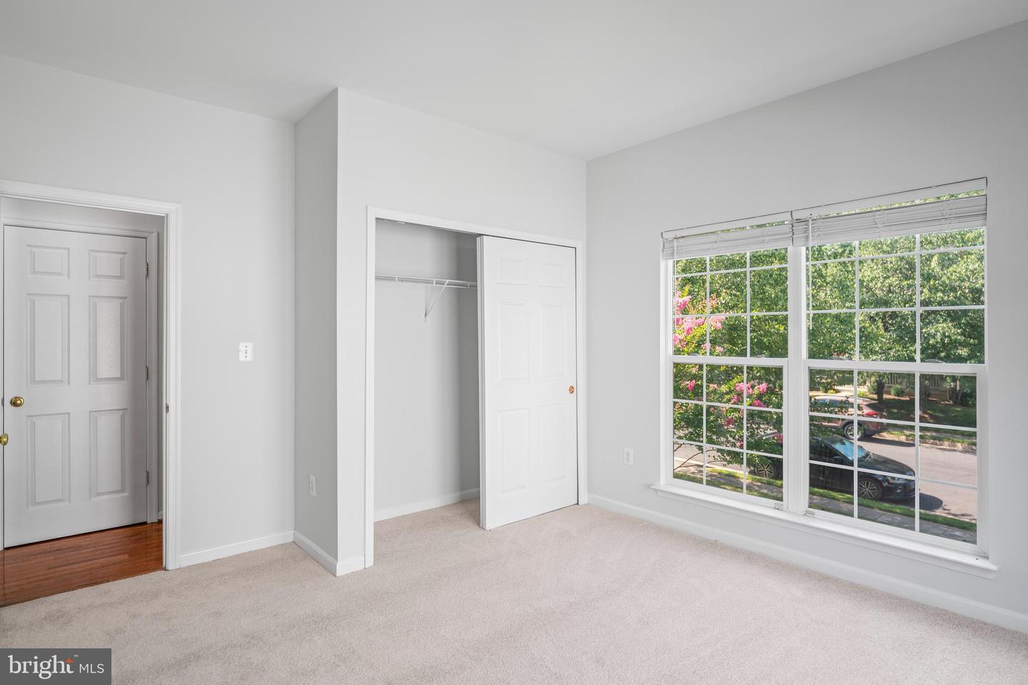 300 N OLD DOMINION LN, PURCELLVILLE, Virginia 20132, 6 Bedrooms Bedrooms, ,4 BathroomsBathrooms,Residential,For sale,300 N OLD DOMINION LN,VALO2104588 MLS # VALO2104588