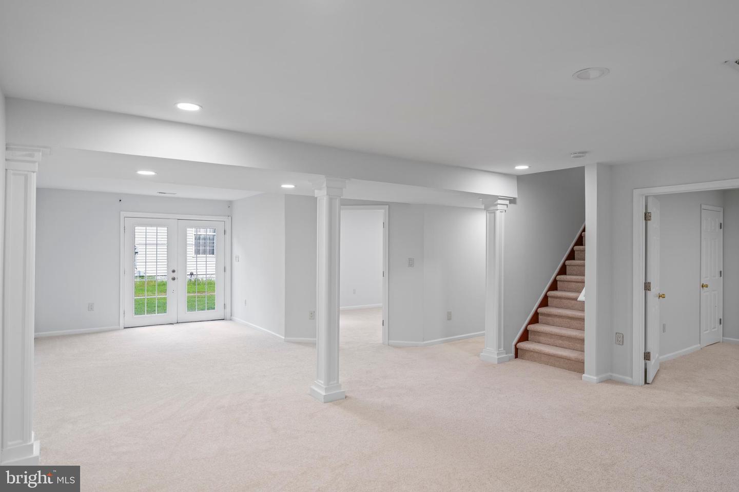 300 N OLD DOMINION LN, PURCELLVILLE, Virginia 20132, 6 Bedrooms Bedrooms, ,4 BathroomsBathrooms,Residential,For sale,300 N OLD DOMINION LN,VALO2104588 MLS # VALO2104588