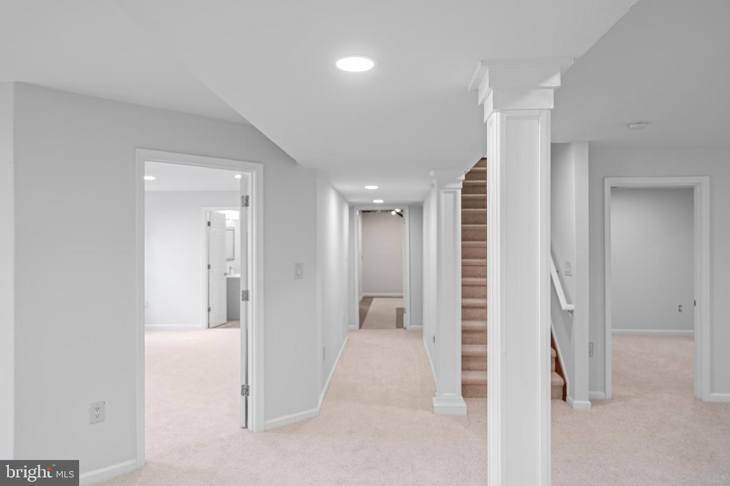 300 N OLD DOMINION LN, PURCELLVILLE, Virginia 20132, 6 Bedrooms Bedrooms, ,4 BathroomsBathrooms,Residential,For sale,300 N OLD DOMINION LN,VALO2104588 MLS # VALO2104588