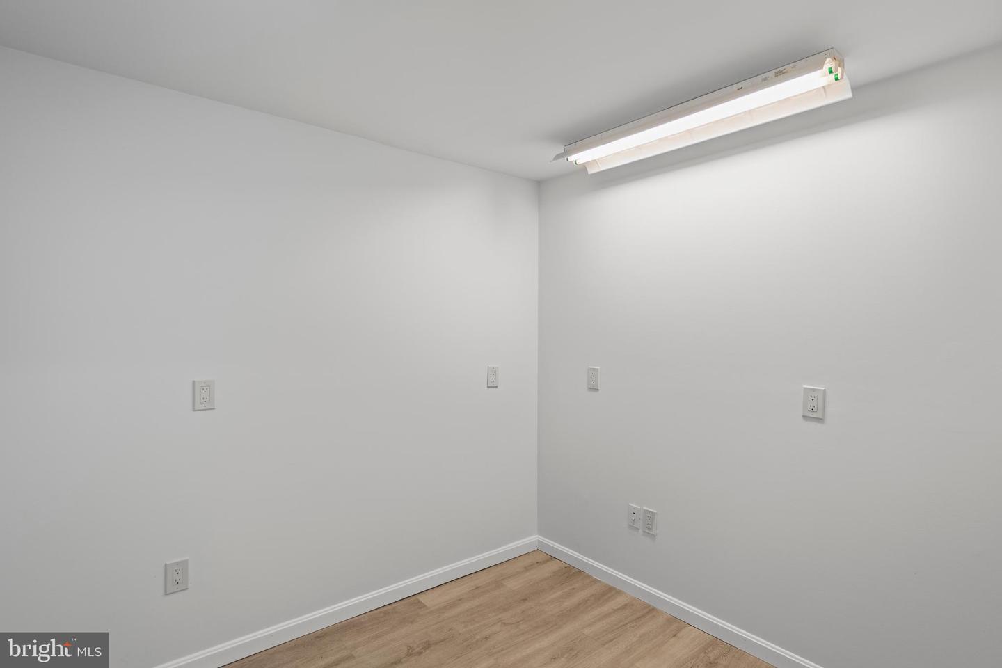 300 N OLD DOMINION LN, PURCELLVILLE, Virginia 20132, 6 Bedrooms Bedrooms, ,4 BathroomsBathrooms,Residential,For sale,300 N OLD DOMINION LN,VALO2104588 MLS # VALO2104588