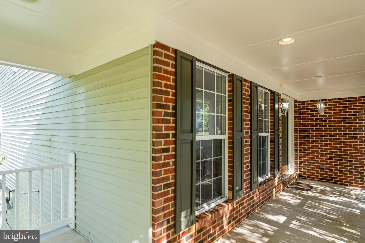 300 N OLD DOMINION LN, PURCELLVILLE, Virginia 20132, 6 Bedrooms Bedrooms, ,4 BathroomsBathrooms,Residential,For sale,300 N OLD DOMINION LN,VALO2104588 MLS # VALO2104588