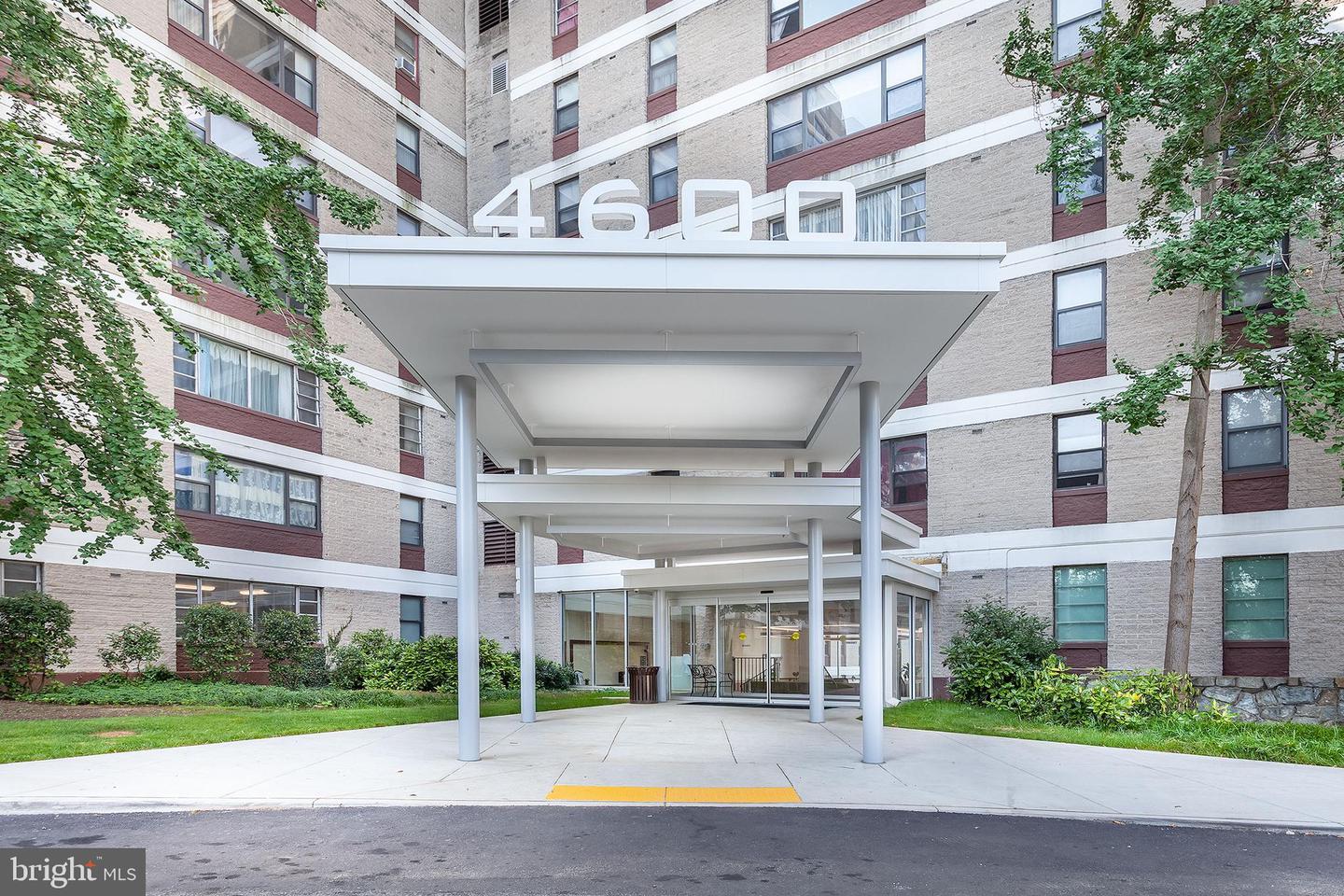 4600 DUKE ST #432, ALEXANDRIA, Virginia 22304, 3 Bedrooms Bedrooms, ,2 BathroomsBathrooms,Residential,For sale,4600 DUKE ST #432,VAAX2048646 MLS # VAAX2048646