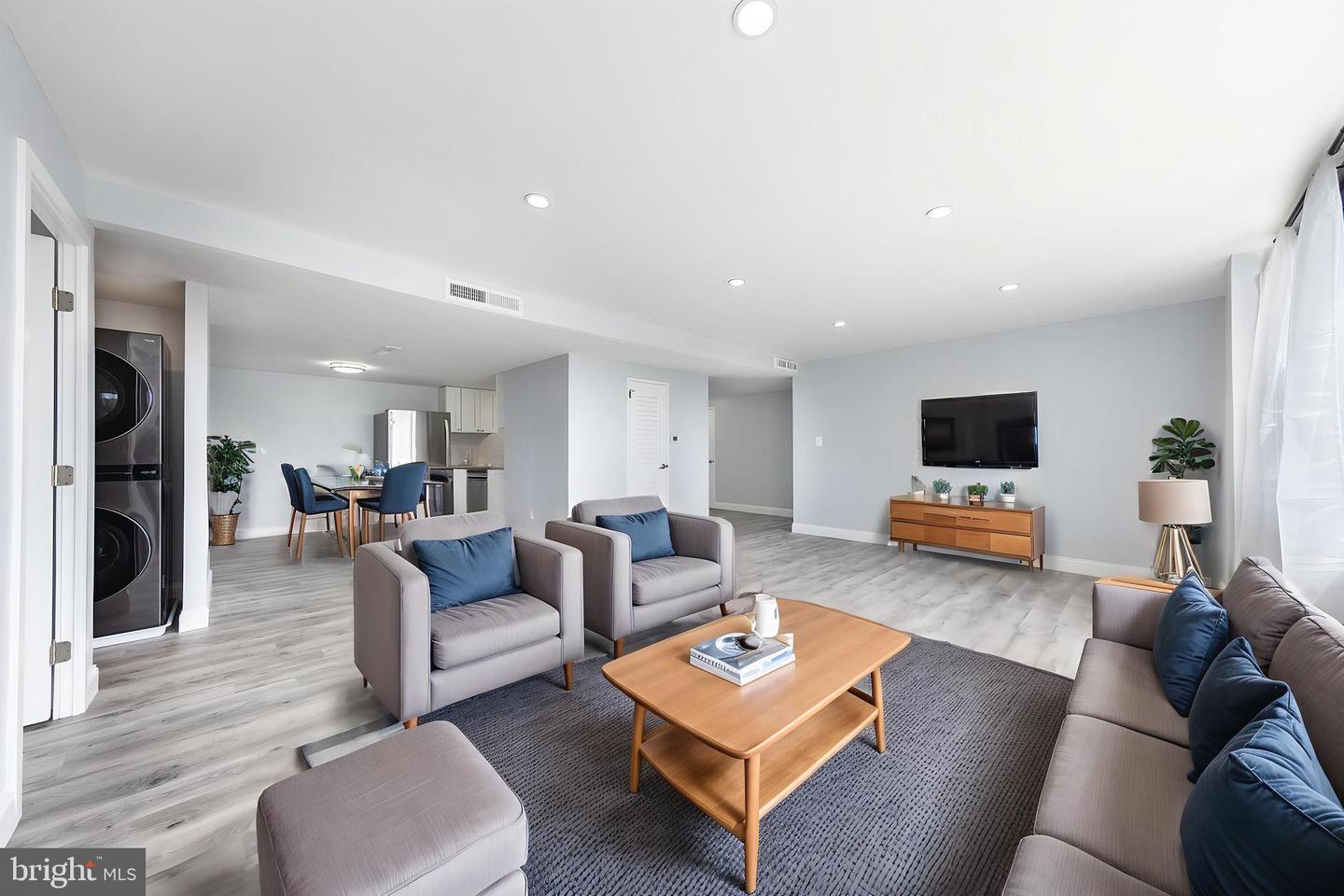 4600 DUKE ST #432, ALEXANDRIA, Virginia 22304, 3 Bedrooms Bedrooms, ,2 BathroomsBathrooms,Residential,For sale,4600 DUKE ST #432,VAAX2048646 MLS # VAAX2048646