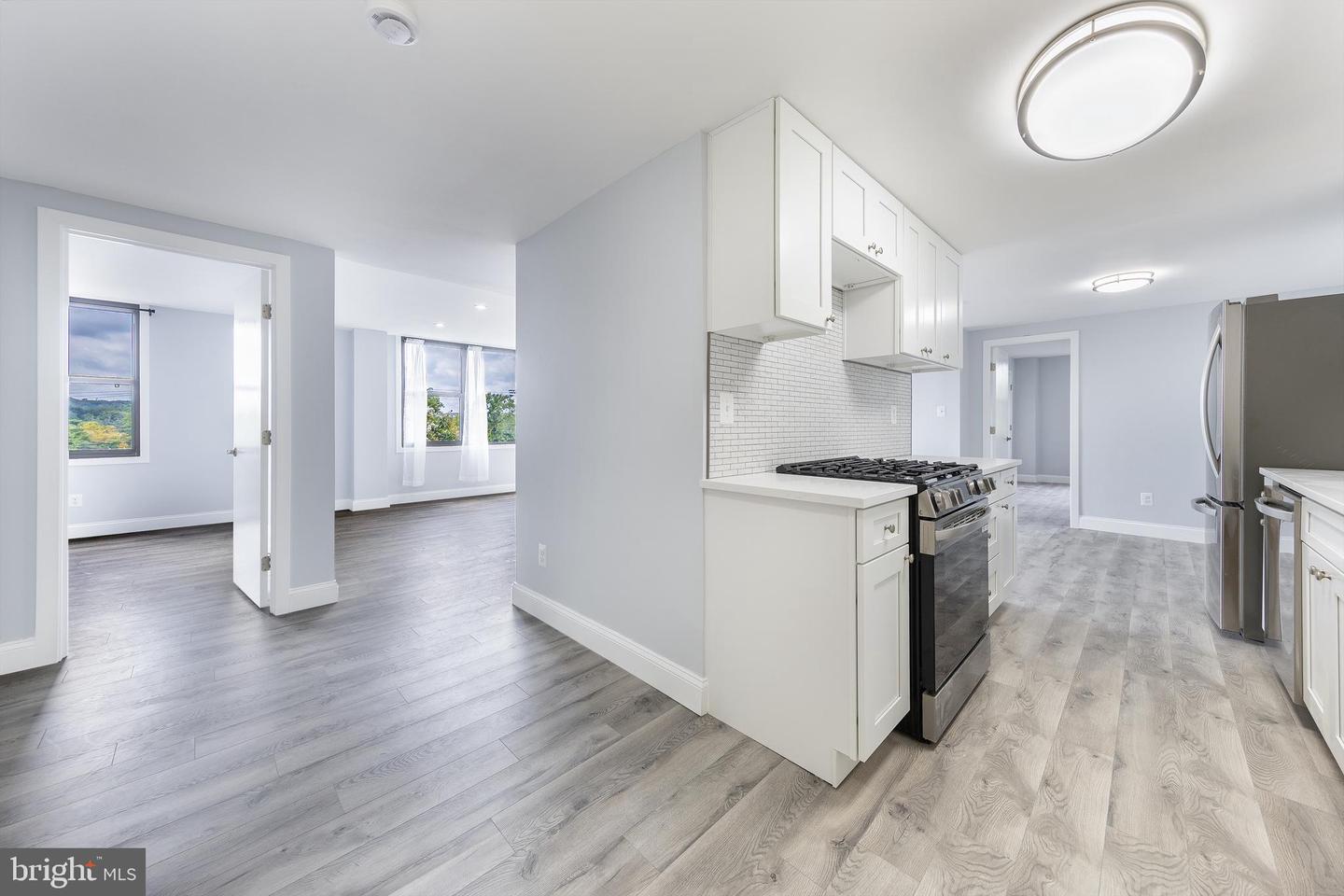 4600 DUKE ST #432, ALEXANDRIA, Virginia 22304, 3 Bedrooms Bedrooms, ,2 BathroomsBathrooms,Residential,For sale,4600 DUKE ST #432,VAAX2048646 MLS # VAAX2048646