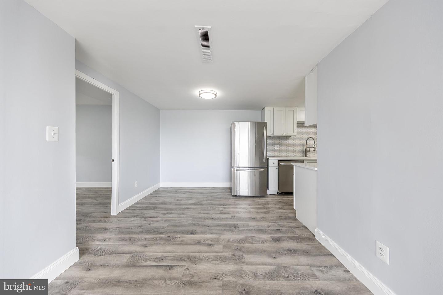 4600 DUKE ST #432, ALEXANDRIA, Virginia 22304, 3 Bedrooms Bedrooms, ,2 BathroomsBathrooms,Residential,For sale,4600 DUKE ST #432,VAAX2048646 MLS # VAAX2048646