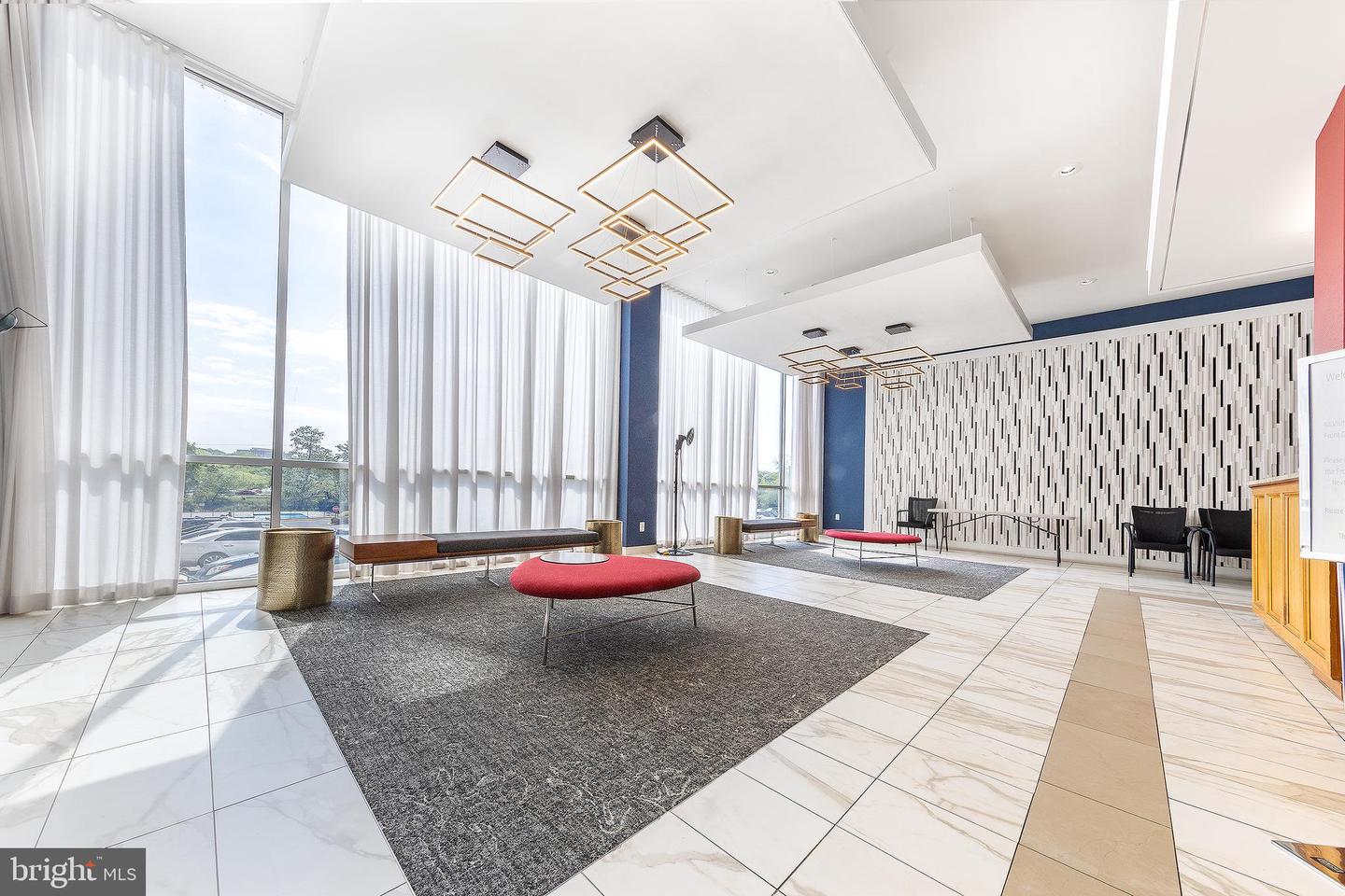 4600 DUKE ST #432, ALEXANDRIA, Virginia 22304, 3 Bedrooms Bedrooms, ,2 BathroomsBathrooms,Residential,For sale,4600 DUKE ST #432,VAAX2048646 MLS # VAAX2048646