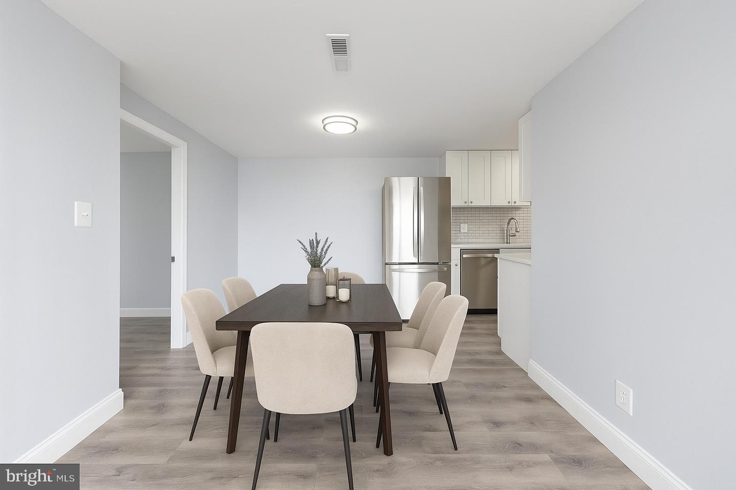 4600 DUKE ST #432, ALEXANDRIA, Virginia 22304, 3 Bedrooms Bedrooms, ,2 BathroomsBathrooms,Residential,For sale,4600 DUKE ST #432,VAAX2048646 MLS # VAAX2048646