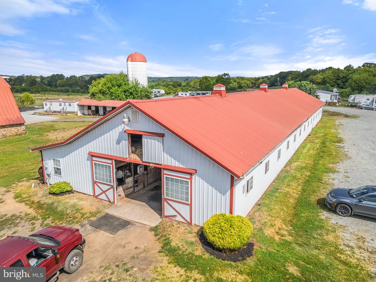 40332 COURTLAND FARM LN, ALDIE, Virginia 20105, 3 Bedrooms Bedrooms, ,2 BathroomsBathrooms,Residential,For sale,40332 COURTLAND FARM LN,VALO2104636 MLS # VALO2104636