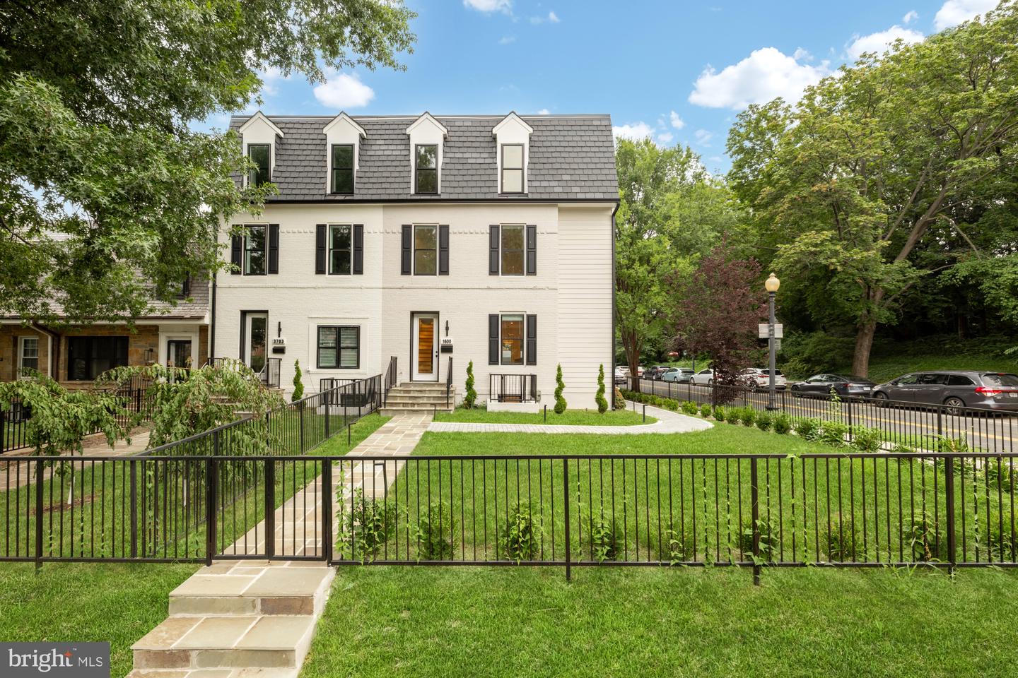 1600 37TH ST NW, WASHINGTON, District Of Columbia 20007, 5 Bedrooms Bedrooms, ,4 BathroomsBathrooms,Residential,For sale,1600 37TH ST NW,DCDC2215344 MLS # DCDC2215344