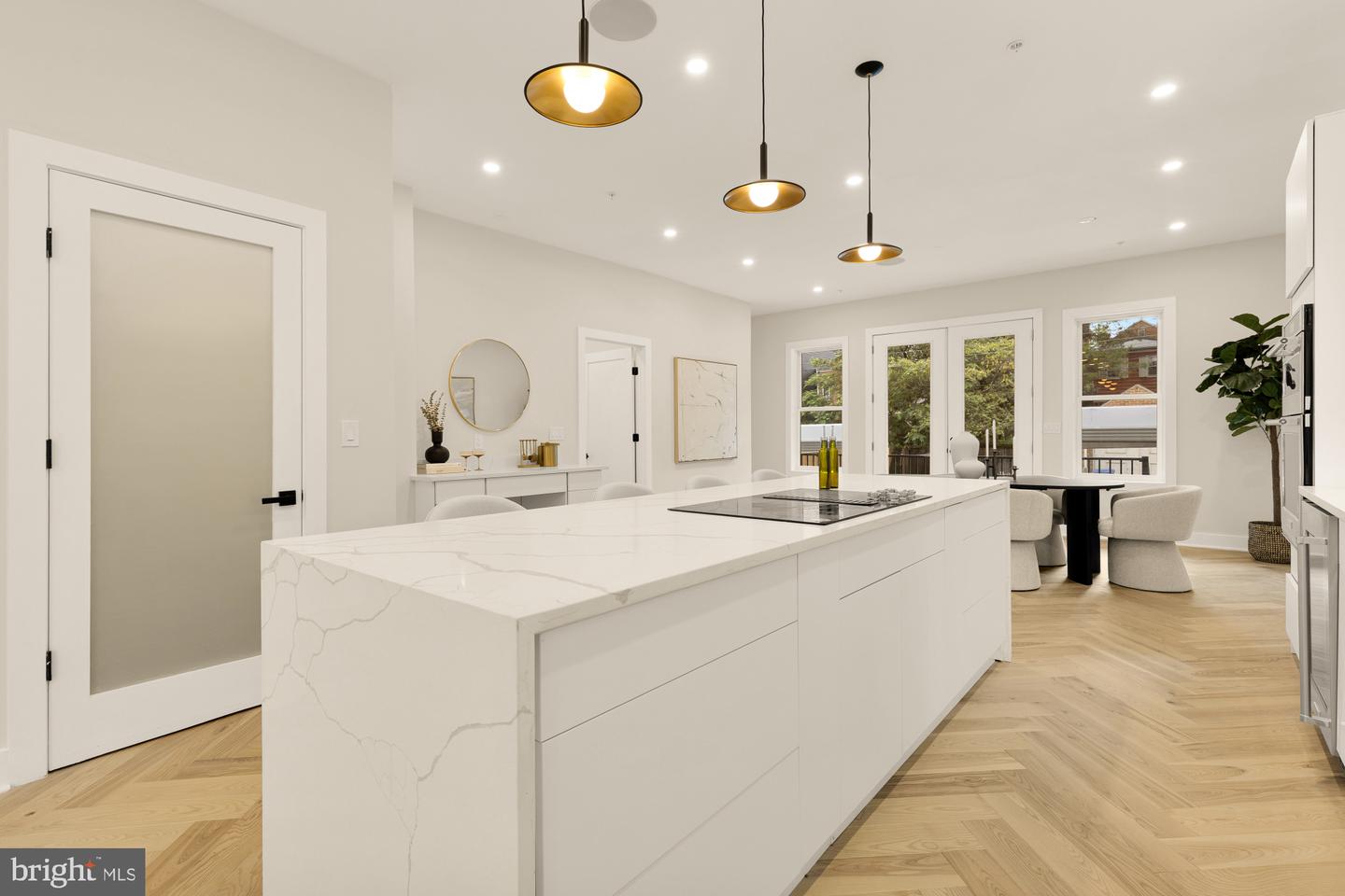 1600 37TH ST NW, WASHINGTON, District Of Columbia 20007, 5 Bedrooms Bedrooms, ,4 BathroomsBathrooms,Residential,For sale,1600 37TH ST NW,DCDC2215344 MLS # DCDC2215344