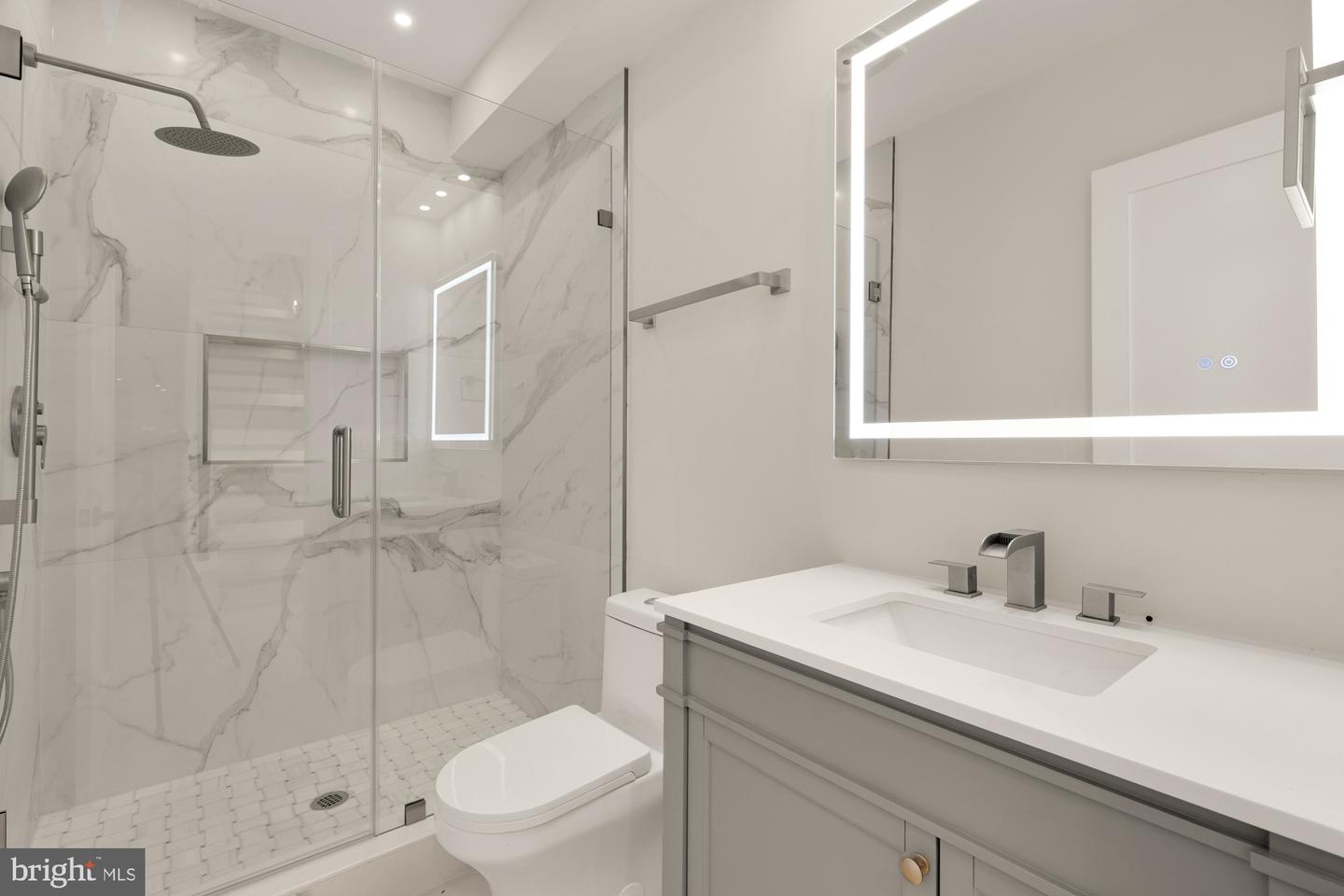 1600 37TH ST NW, WASHINGTON, District Of Columbia 20007, 5 Bedrooms Bedrooms, ,4 BathroomsBathrooms,Residential,For sale,1600 37TH ST NW,DCDC2215344 MLS # DCDC2215344