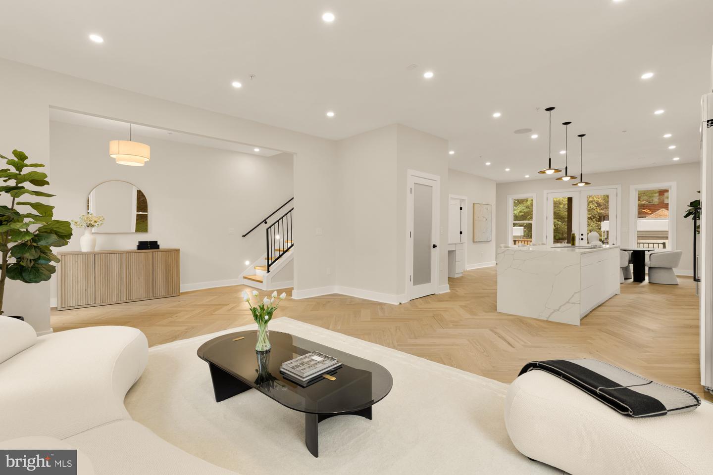 1600 37TH ST NW, WASHINGTON, District Of Columbia 20007, 5 Bedrooms Bedrooms, ,4 BathroomsBathrooms,Residential,For sale,1600 37TH ST NW,DCDC2215344 MLS # DCDC2215344