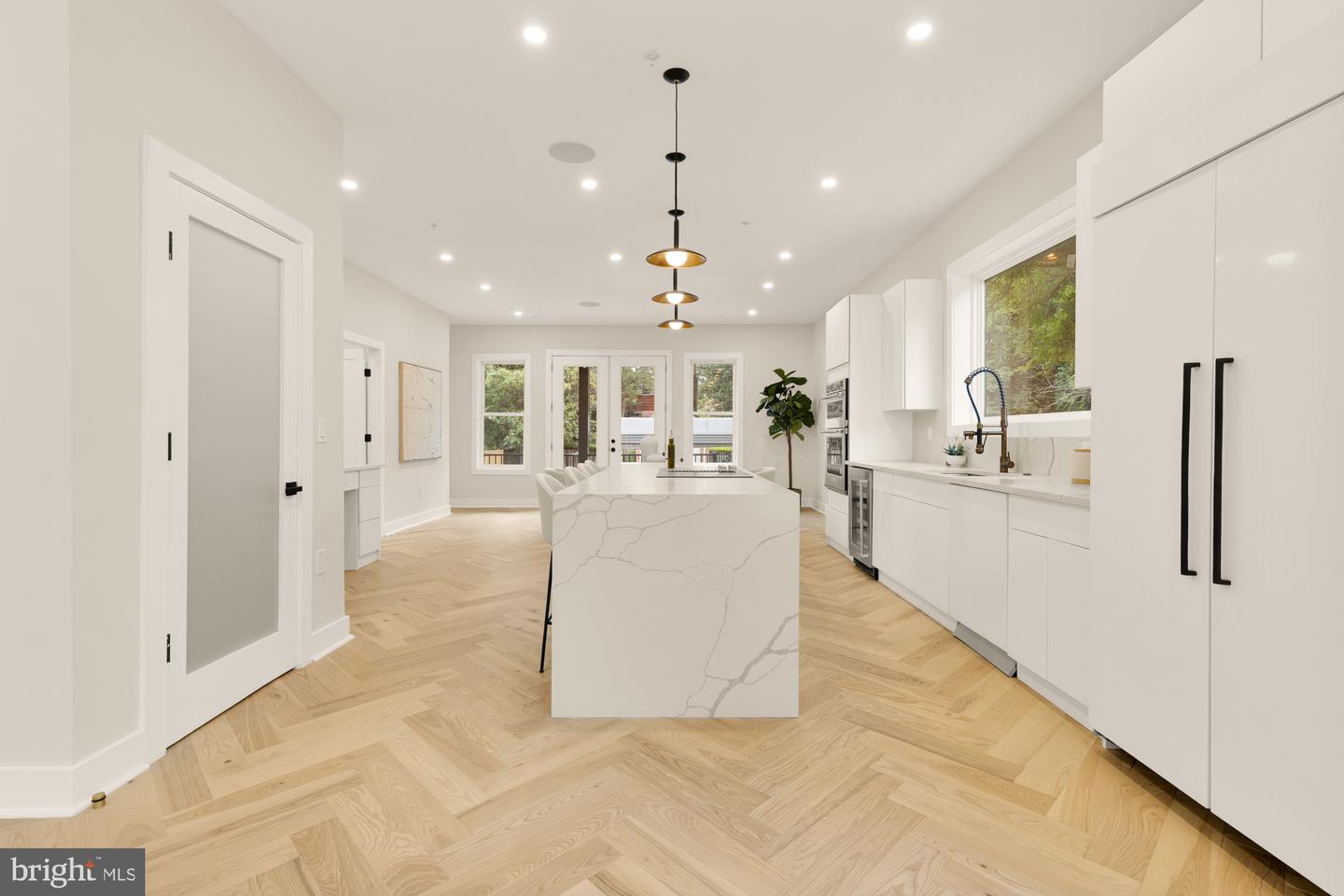 1600 37TH ST NW, WASHINGTON, District Of Columbia 20007, 5 Bedrooms Bedrooms, ,4 BathroomsBathrooms,Residential,For sale,1600 37TH ST NW,DCDC2215344 MLS # DCDC2215344