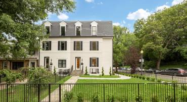 1600 37TH ST NW, WASHINGTON, District Of Columbia 20007, 5 Bedrooms Bedrooms, ,4 BathroomsBathrooms,Residential,For sale,1600 37TH ST NW,DCDC2215344 MLS # DCDC2215344