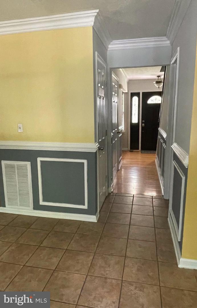 11815 SWITCHBACK LN, FREDERICKSBURG, Virginia 22407, 6 Bedrooms Bedrooms, ,4 BathroomsBathrooms,Residential,For sale,11815 SWITCHBACK LN,VASP2035514 MLS # VASP2035514