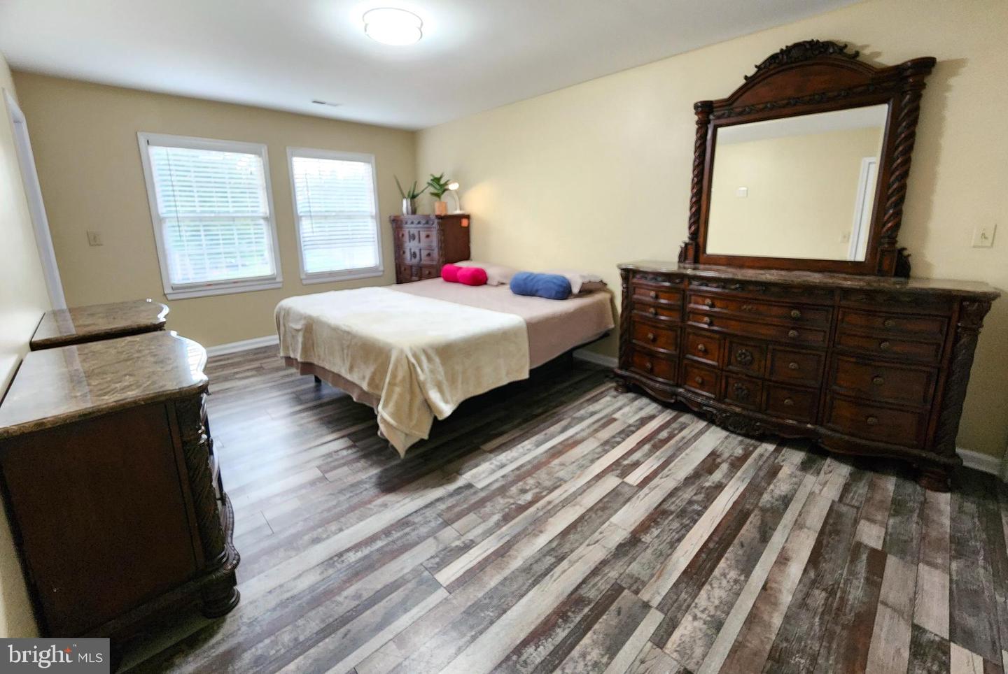 11815 SWITCHBACK LN, FREDERICKSBURG, Virginia 22407, 6 Bedrooms Bedrooms, ,4 BathroomsBathrooms,Residential,For sale,11815 SWITCHBACK LN,VASP2035514 MLS # VASP2035514