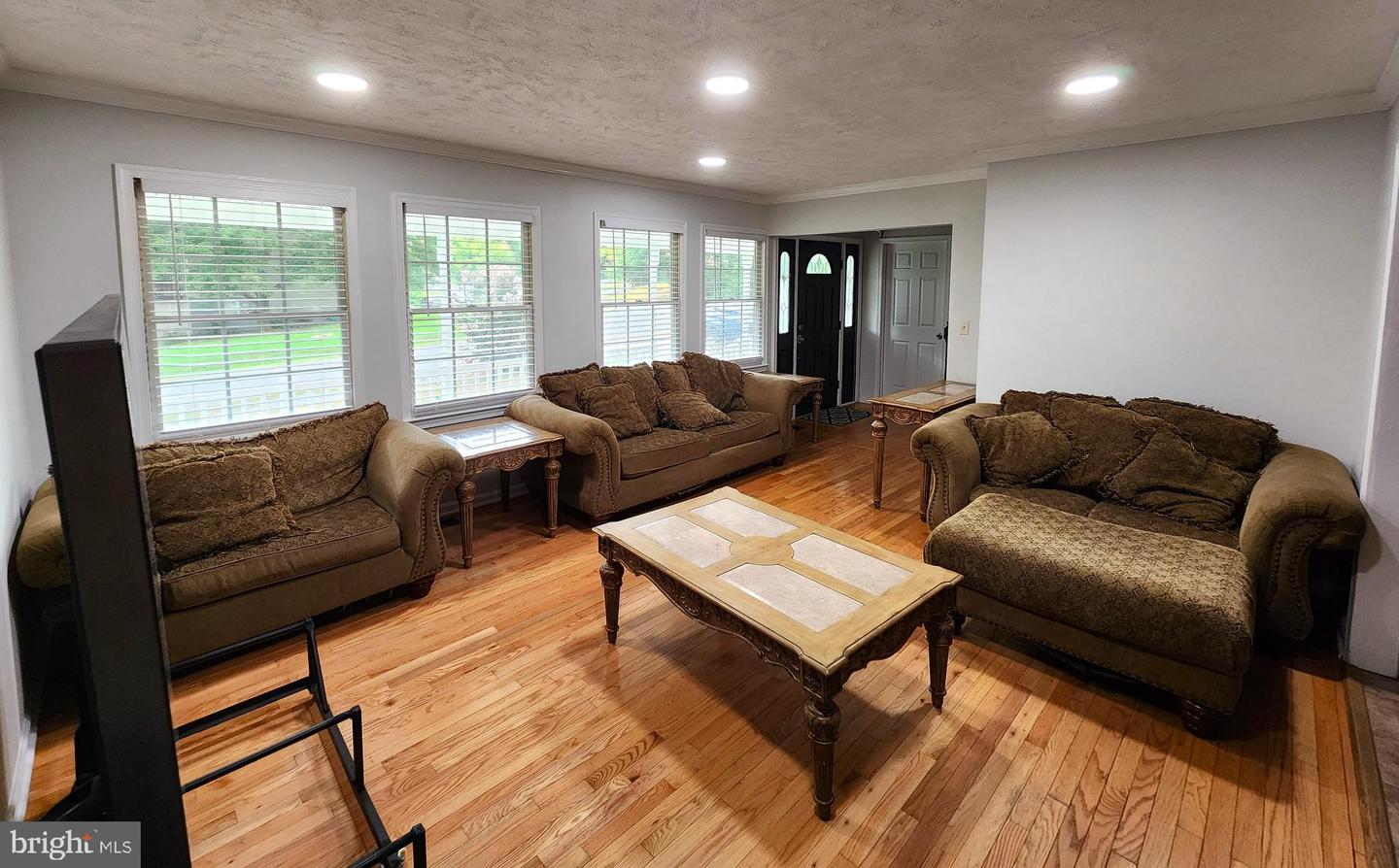 11815 SWITCHBACK LN, FREDERICKSBURG, Virginia 22407, 6 Bedrooms Bedrooms, ,4 BathroomsBathrooms,Residential,For sale,11815 SWITCHBACK LN,VASP2035514 MLS # VASP2035514