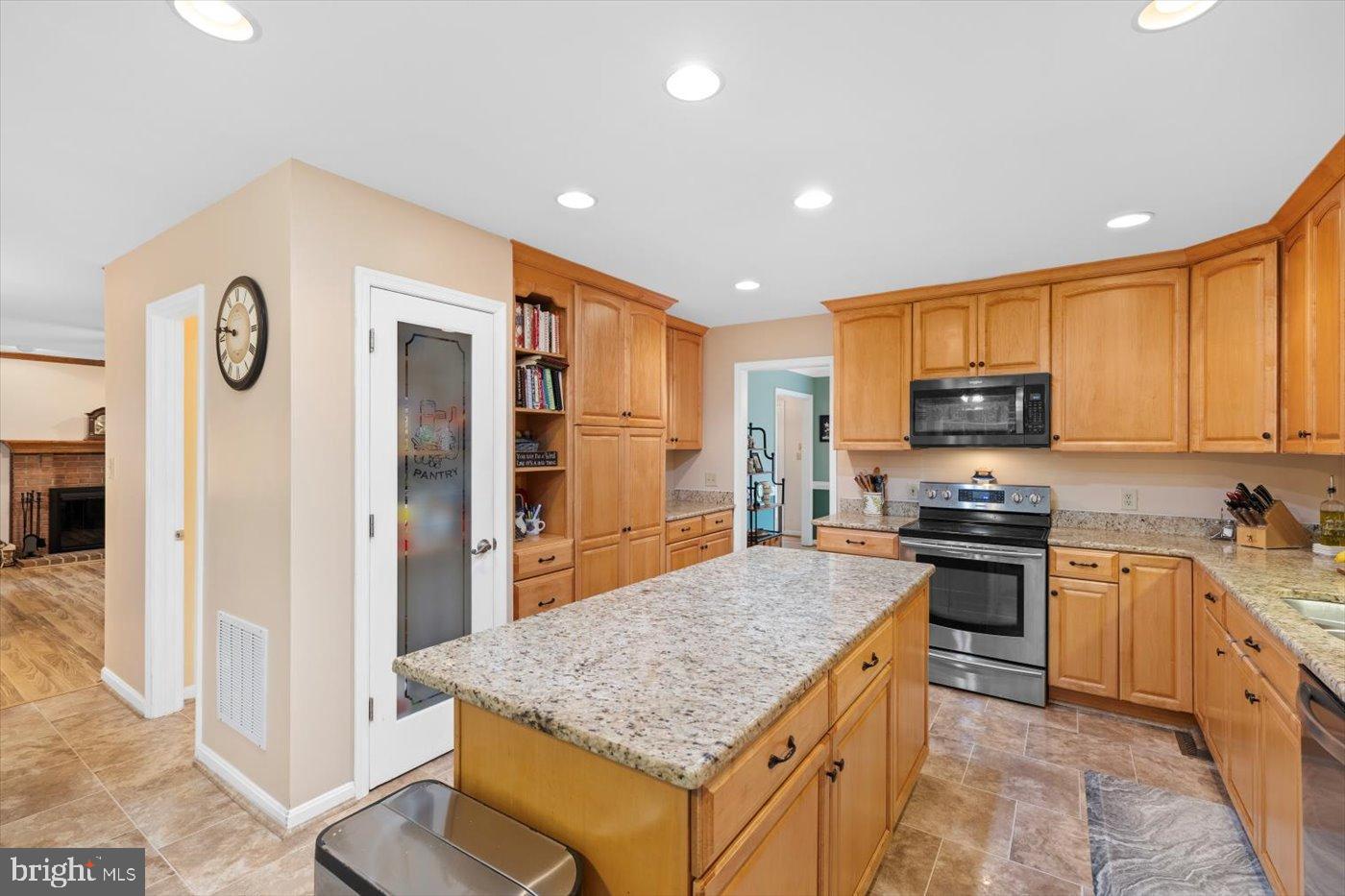 4005 LONGWOOD DR, FREDERICKSBURG, Virginia 22408, 5 Bedrooms Bedrooms, 8 Rooms Rooms,2 BathroomsBathrooms,Residential,For sale,4005 LONGWOOD DR,VASP2035518 MLS # VASP2035518