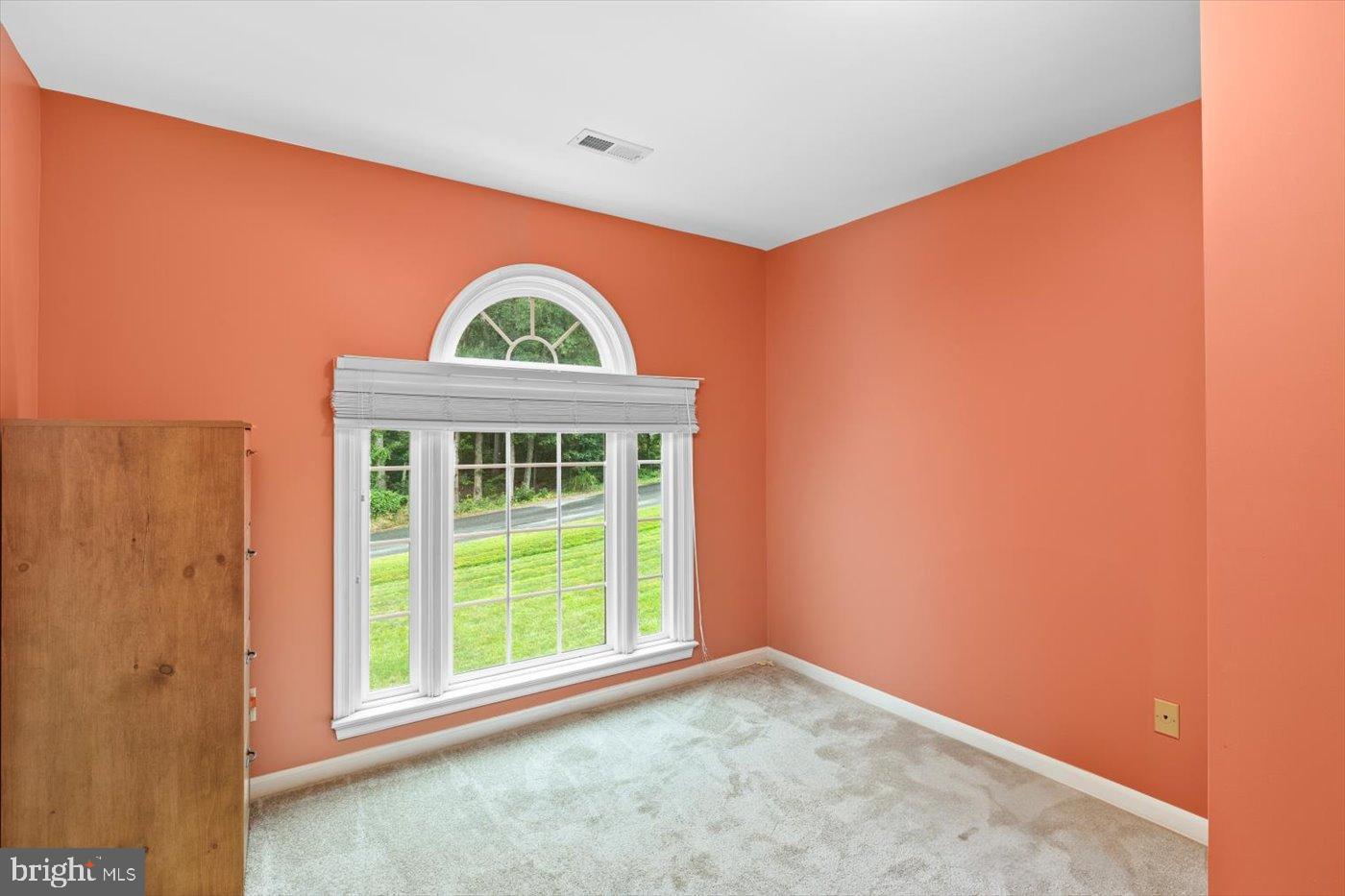 4005 LONGWOOD DR, FREDERICKSBURG, Virginia 22408, 5 Bedrooms Bedrooms, 8 Rooms Rooms,2 BathroomsBathrooms,Residential,For sale,4005 LONGWOOD DR,VASP2035518 MLS # VASP2035518