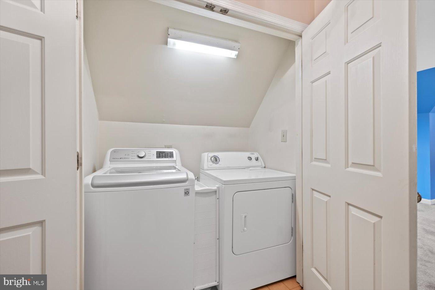 4005 LONGWOOD DR, FREDERICKSBURG, Virginia 22408, 5 Bedrooms Bedrooms, 8 Rooms Rooms,2 BathroomsBathrooms,Residential,For sale,4005 LONGWOOD DR,VASP2035518 MLS # VASP2035518