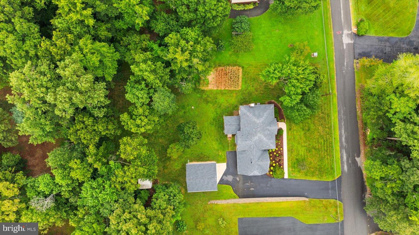 4005 LONGWOOD DR, FREDERICKSBURG, Virginia 22408, 5 Bedrooms Bedrooms, 8 Rooms Rooms,2 BathroomsBathrooms,Residential,For sale,4005 LONGWOOD DR,VASP2035518 MLS # VASP2035518