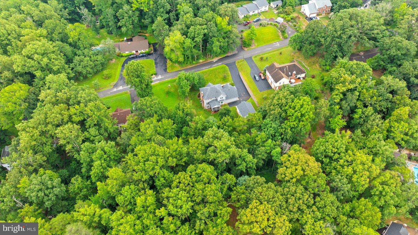 4005 LONGWOOD DR, FREDERICKSBURG, Virginia 22408, 5 Bedrooms Bedrooms, 8 Rooms Rooms,2 BathroomsBathrooms,Residential,For sale,4005 LONGWOOD DR,VASP2035518 MLS # VASP2035518