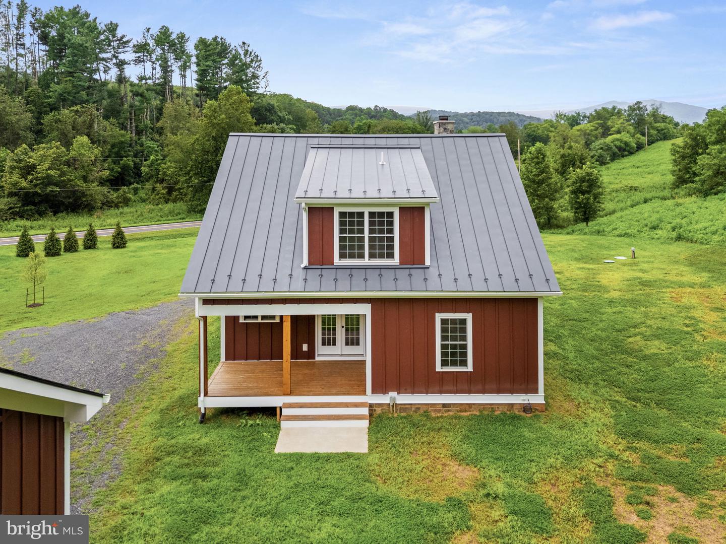 4261 SPERRYVILLE PIKE, WOODVILLE, Virginia 22749, 2 Bedrooms Bedrooms, ,2 BathroomsBathrooms,Residential,For sale,4261 SPERRYVILLE PIKE,VARP2002228 MLS # VARP2002228