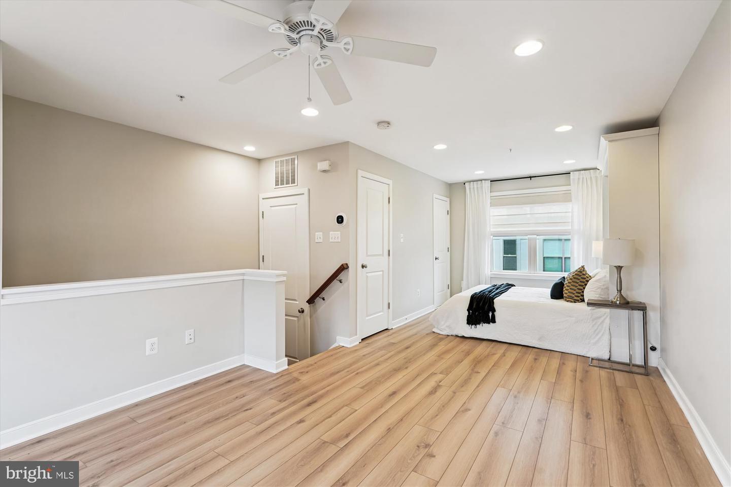 2988 STELLA BLUE LN, FAIRFAX, Virginia 22031, 3 Bedrooms Bedrooms, ,3 BathroomsBathrooms,Residential,For sale,2988 STELLA BLUE LN,VAFX2262000 MLS # VAFX2262000