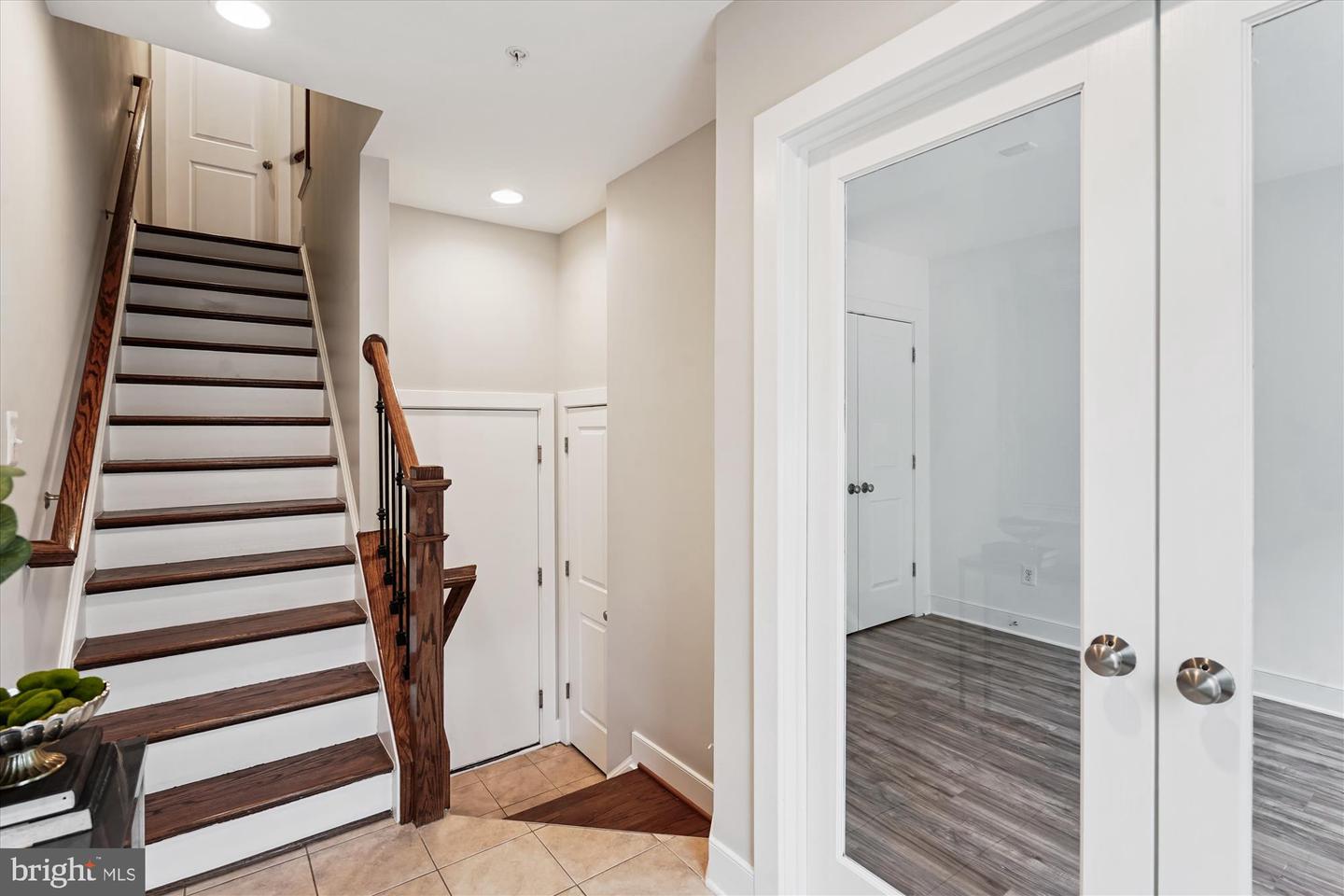 2988 STELLA BLUE LN, FAIRFAX, Virginia 22031, 3 Bedrooms Bedrooms, ,3 BathroomsBathrooms,Residential,For sale,2988 STELLA BLUE LN,VAFX2262000 MLS # VAFX2262000