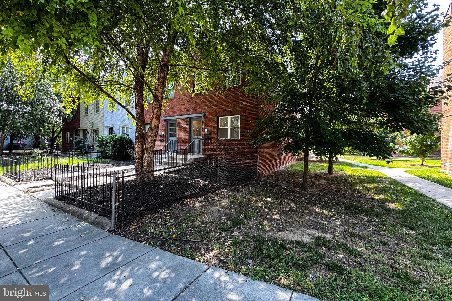 118 P ST SW, WASHINGTON, District Of Columbia 20024, 2 Bedrooms Bedrooms, ,2 BathroomsBathrooms,Residential,For sale,118 P ST SW,DCDC2215700 MLS # DCDC2215700