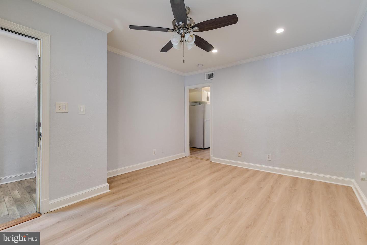 118 P ST SW, WASHINGTON, District Of Columbia 20024, 2 Bedrooms Bedrooms, ,2 BathroomsBathrooms,Residential,For sale,118 P ST SW,DCDC2215700 MLS # DCDC2215700