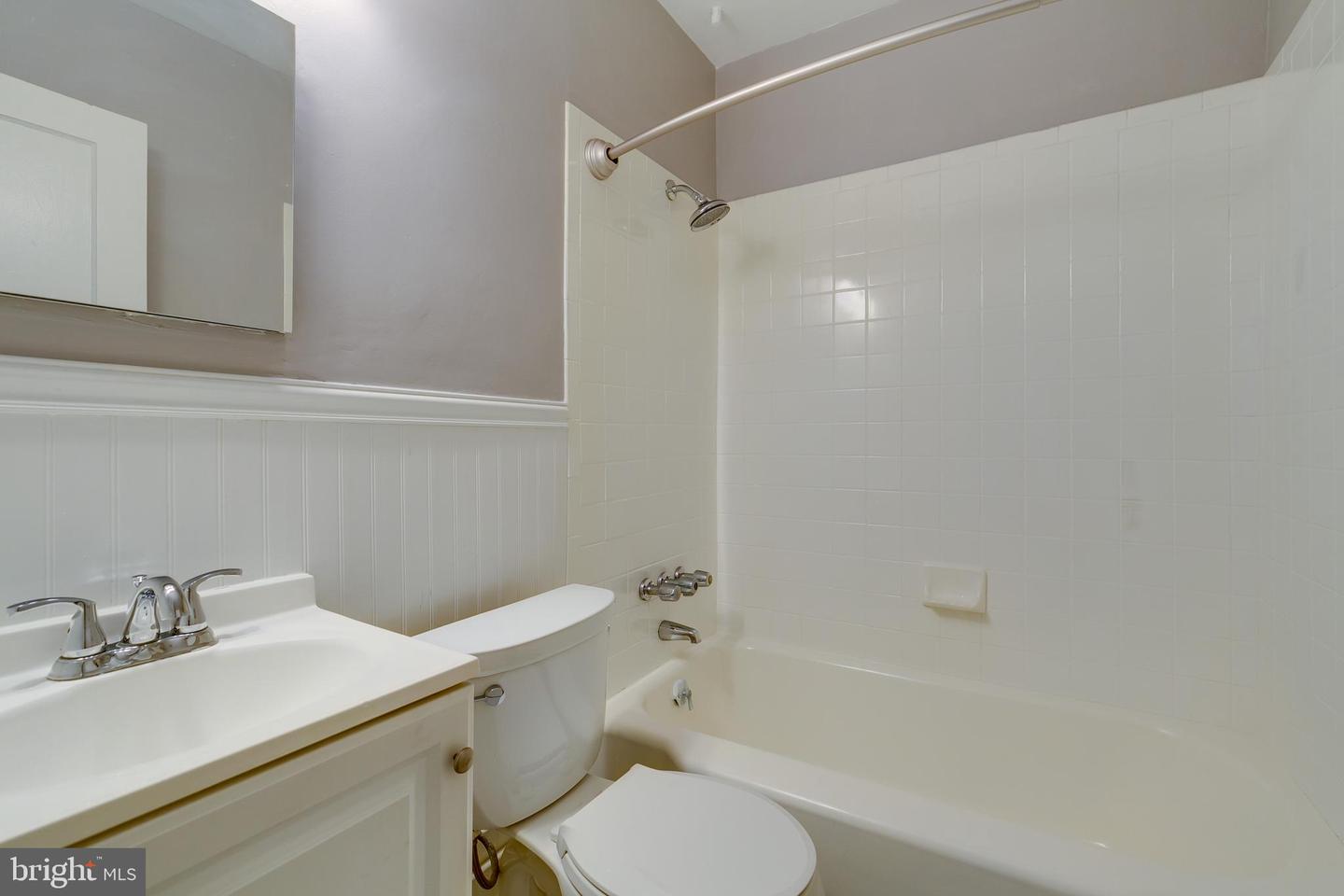 118 P ST SW, WASHINGTON, District Of Columbia 20024, 2 Bedrooms Bedrooms, ,2 BathroomsBathrooms,Residential,For sale,118 P ST SW,DCDC2215700 MLS # DCDC2215700