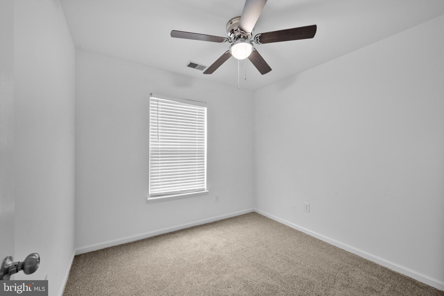 9069 SLATE STONE LOOP, BRISTOW, Virginia 20136, 3 Bedrooms Bedrooms, ,3 BathroomsBathrooms,Residential,For sale,9069 SLATE STONE LOOP,VAPW2101766 MLS # VAPW2101766