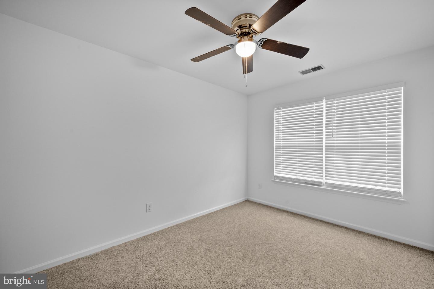9069 SLATE STONE LOOP, BRISTOW, Virginia 20136, 3 Bedrooms Bedrooms, ,3 BathroomsBathrooms,Residential,For sale,9069 SLATE STONE LOOP,VAPW2101766 MLS # VAPW2101766