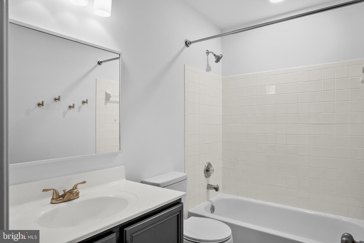 9069 SLATE STONE LOOP, BRISTOW, Virginia 20136, 3 Bedrooms Bedrooms, ,3 BathroomsBathrooms,Residential,For sale,9069 SLATE STONE LOOP,VAPW2101766 MLS # VAPW2101766