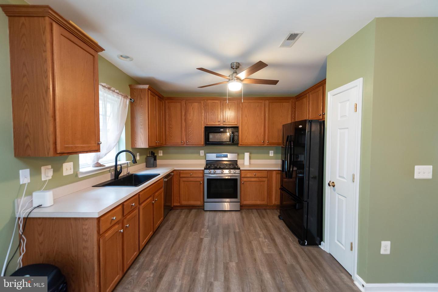 707 GALWAY LN, STAFFORD, Virginia 22554, 3 Bedrooms Bedrooms, ,2 BathroomsBathrooms,Residential,For sale,707 GALWAY LN,VAST2041942 MLS # VAST2041942