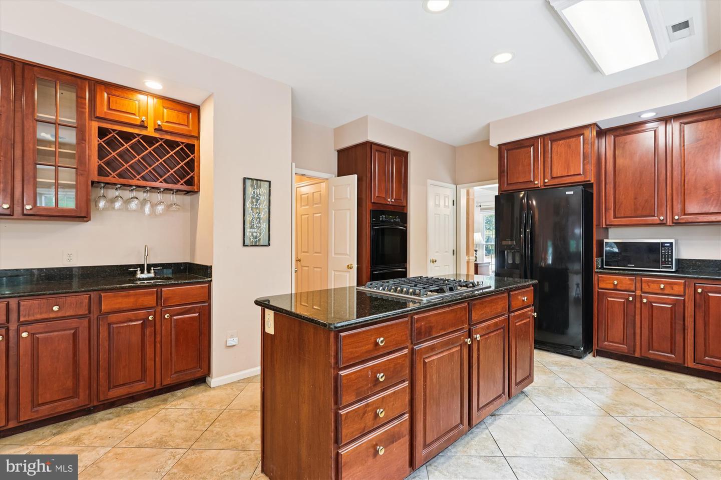 12811 MONROE MANOR DR, HERNDON, Virginia 20171, 4 Bedrooms Bedrooms, ,2 BathroomsBathrooms,Residential,For sale,12811 MONROE MANOR DR,VAFX2262136 MLS # VAFX2262136