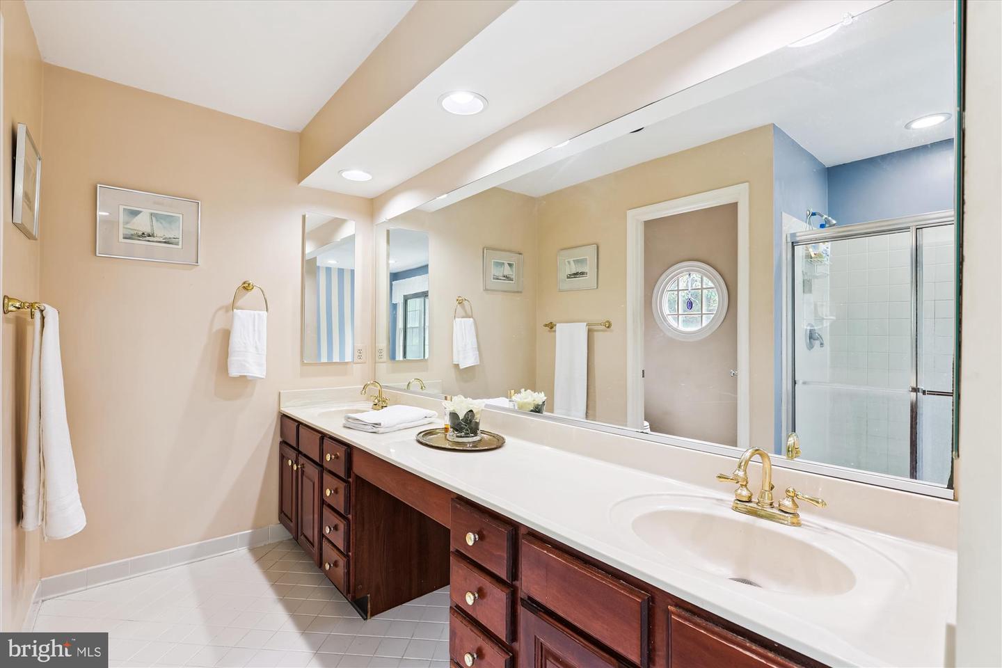 12811 MONROE MANOR DR, HERNDON, Virginia 20171, 4 Bedrooms Bedrooms, ,2 BathroomsBathrooms,Residential,For sale,12811 MONROE MANOR DR,VAFX2262136 MLS # VAFX2262136