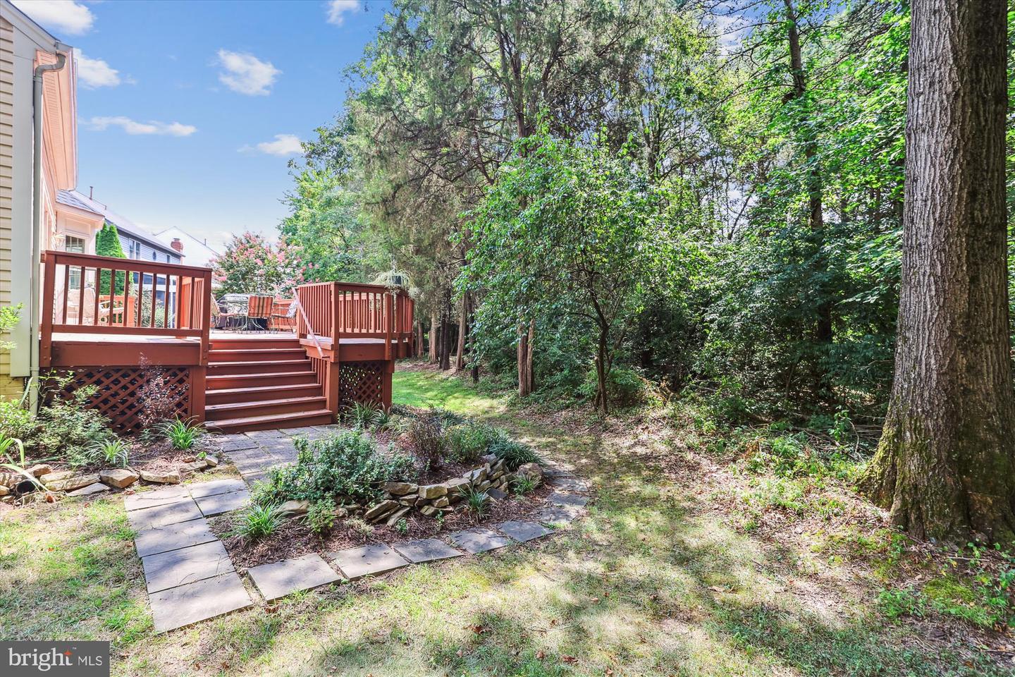 12811 MONROE MANOR DR, HERNDON, Virginia 20171, 4 Bedrooms Bedrooms, ,2 BathroomsBathrooms,Residential,For sale,12811 MONROE MANOR DR,VAFX2262136 MLS # VAFX2262136