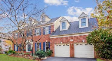 12811 MONROE MANOR DR, HERNDON, Virginia 20171, 4 Bedrooms Bedrooms, ,2 BathroomsBathrooms,Residential,For sale,12811 MONROE MANOR DR,VAFX2262136 MLS # VAFX2262136