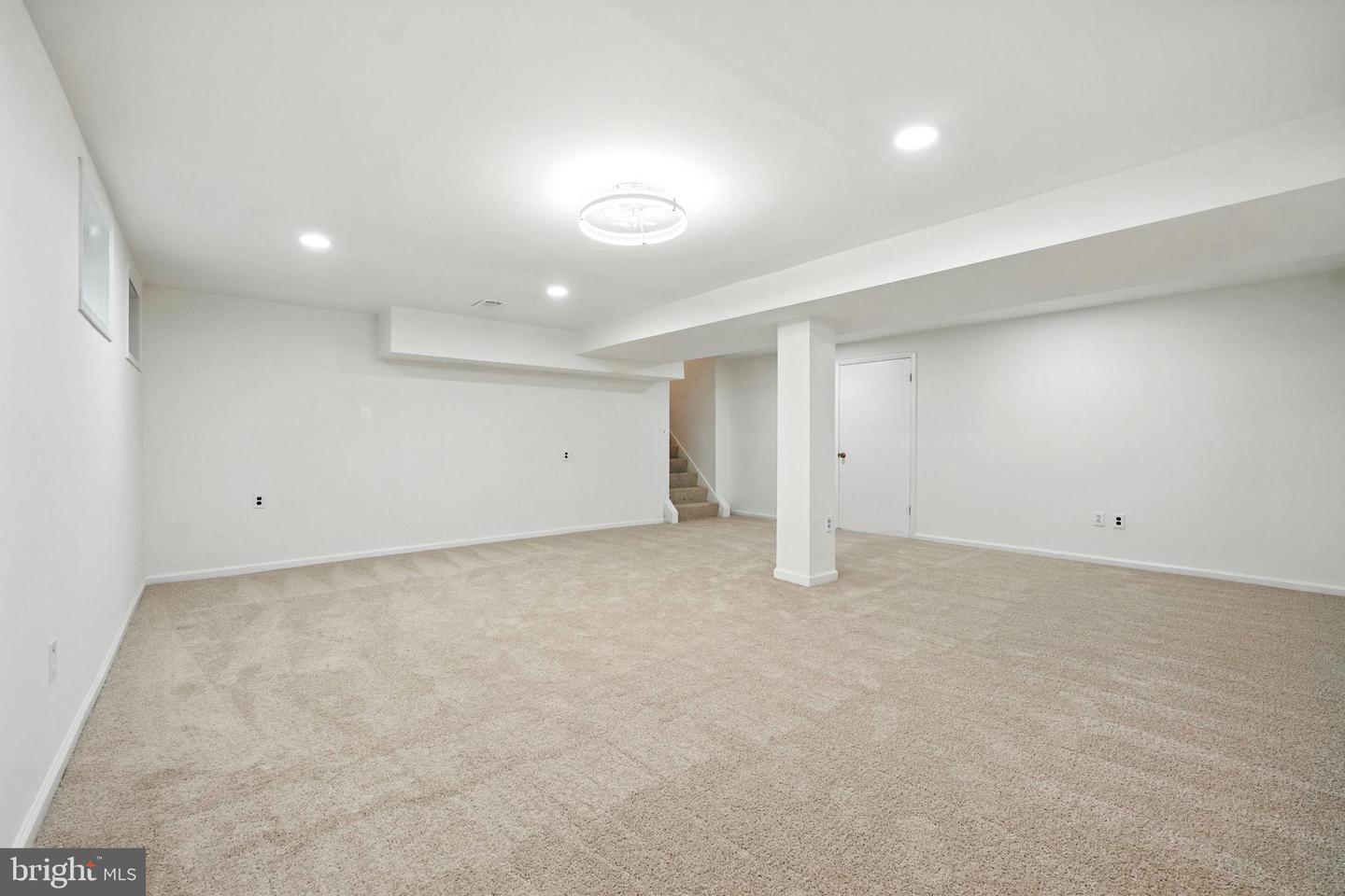 7415 BEVERLY MANOR DR, ANNANDALE, Virginia 22003, 5 Bedrooms Bedrooms, 16 Rooms Rooms,3 BathroomsBathrooms,Residential,For sale,7415 BEVERLY MANOR DR,VAFX2262224 MLS # VAFX2262224