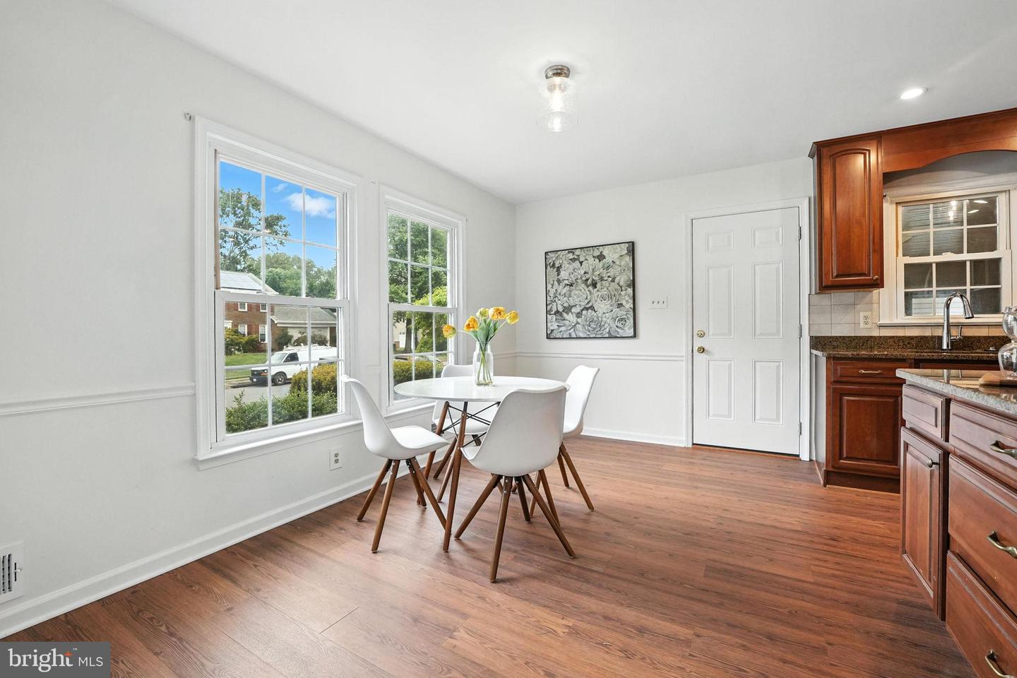 7415 BEVERLY MANOR DR, ANNANDALE, Virginia 22003, 5 Bedrooms Bedrooms, 16 Rooms Rooms,3 BathroomsBathrooms,Residential,For sale,7415 BEVERLY MANOR DR,VAFX2262224 MLS # VAFX2262224