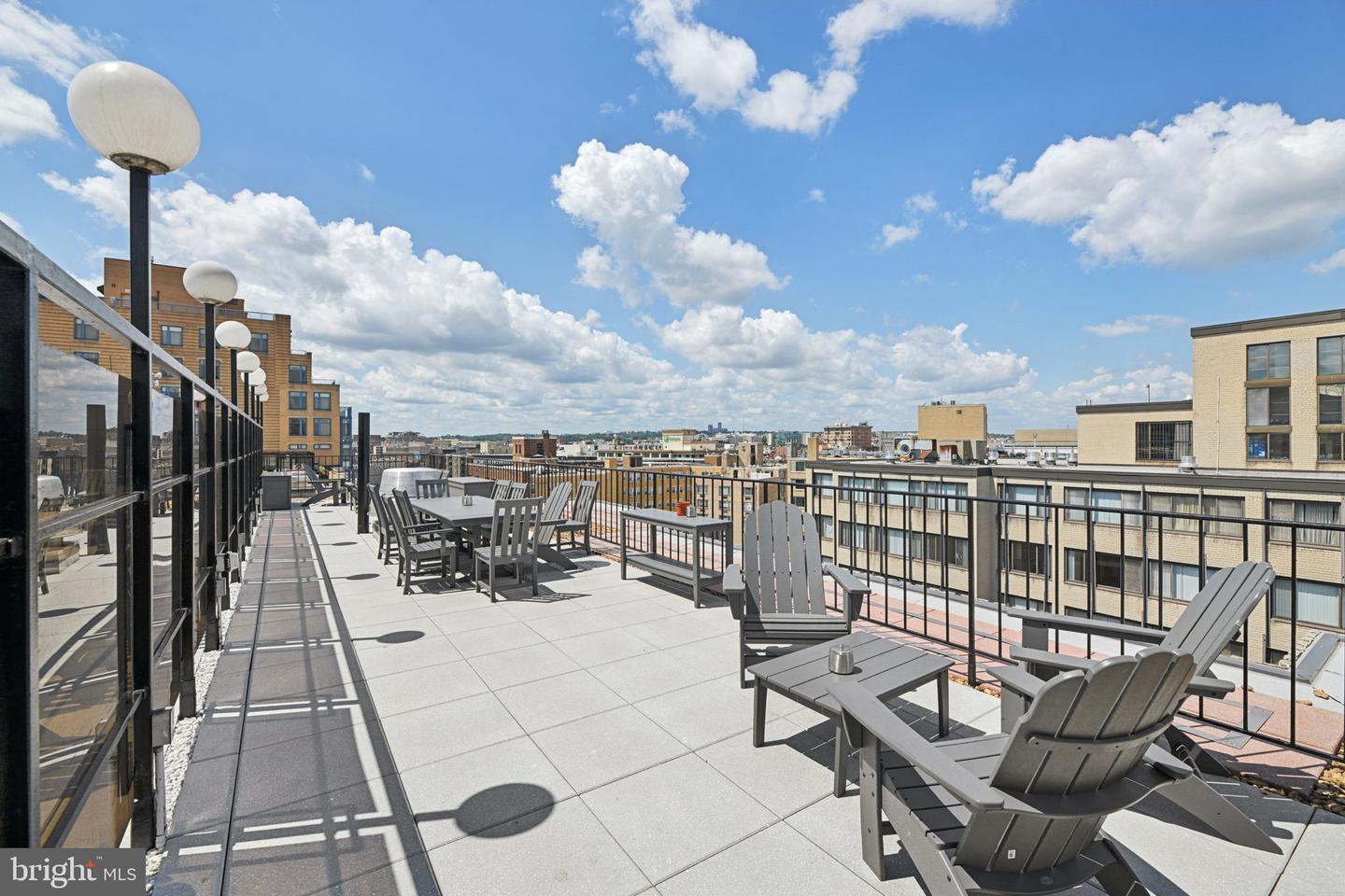 1420 N ST NW #615, WASHINGTON, District Of Columbia 20005, 1 Bedroom Bedrooms, ,1 BathroomBathrooms,Residential,For sale,1420 N ST NW #615,DCDC2215900 MLS # DCDC2215900