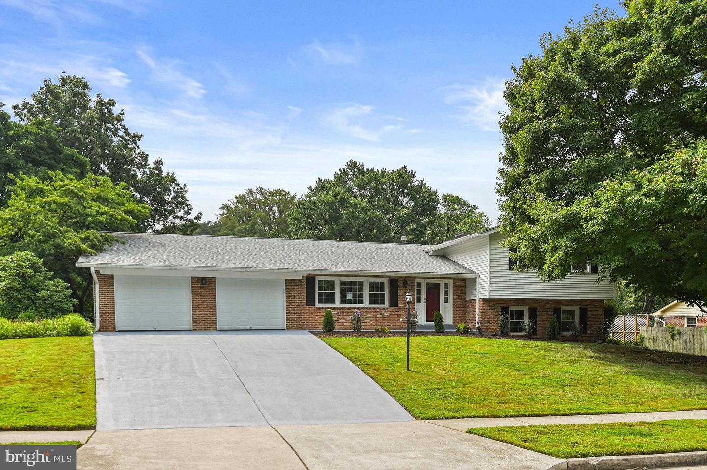 2509 LAKEVALE DR, VIENNA, Virginia 22181, 4 Bedrooms Bedrooms, ,3 BathroomsBathrooms,Residential,For sale,2509 LAKEVALE DR,VAFX2262256 MLS # VAFX2262256