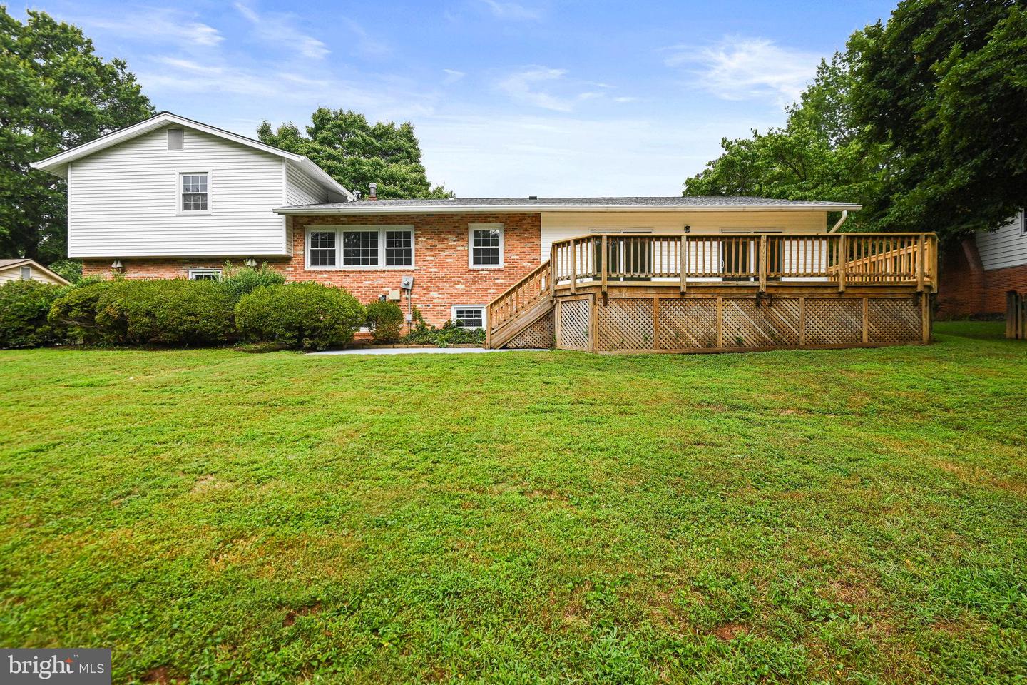 2509 LAKEVALE DR, VIENNA, Virginia 22181, 4 Bedrooms Bedrooms, ,3 BathroomsBathrooms,Residential,For sale,2509 LAKEVALE DR,VAFX2262256 MLS # VAFX2262256