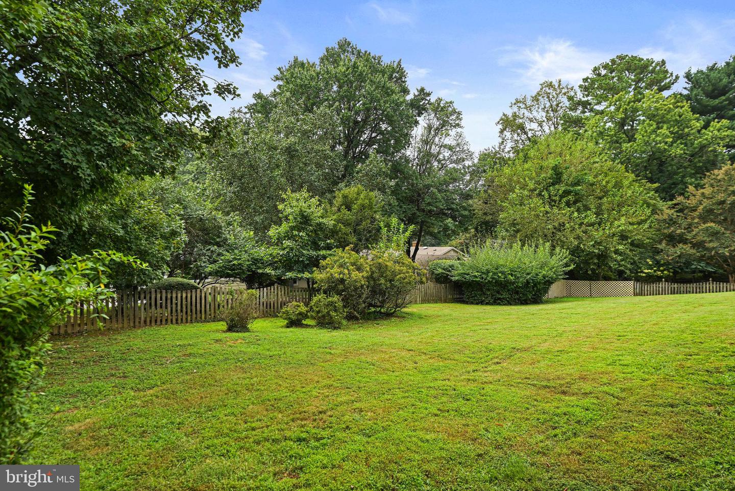 2509 LAKEVALE DR, VIENNA, Virginia 22181, 4 Bedrooms Bedrooms, ,3 BathroomsBathrooms,Residential,For sale,2509 LAKEVALE DR,VAFX2262256 MLS # VAFX2262256